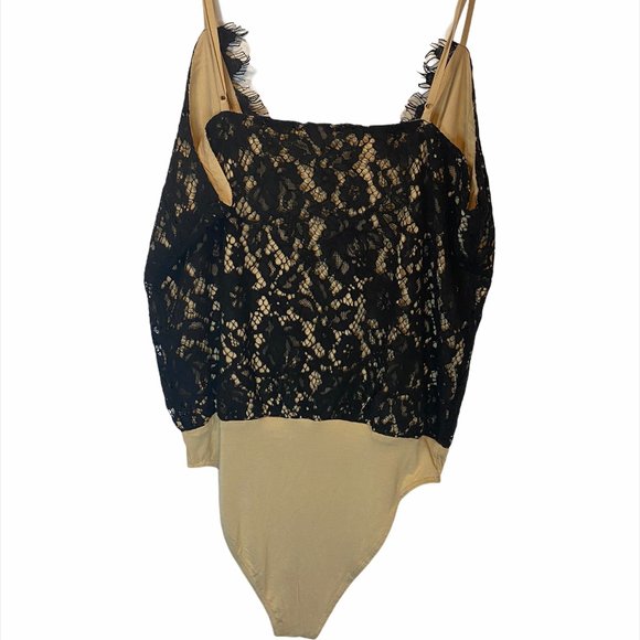 Wayf lace bodysuit - Picture 3 of 4